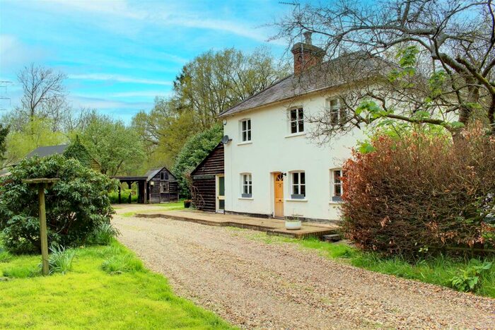 4 Bedroom Detached House For Sale In Tollgate Road, Colney Heath, North Mymms, AL4