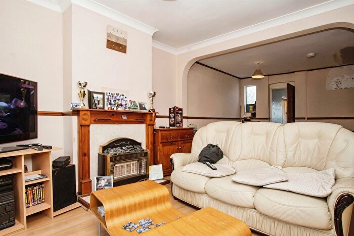 3 Bedroom Terraced House For Sale In Tideswell Road, Great Barr, Birmingham, B42