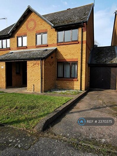 3 Bedroom Semi-Detached House To Rent In Wharf Road, Grays, RM17