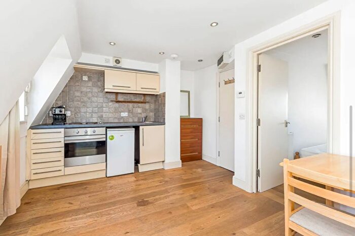 1 Bedroom Flat To Rent In Kentish Town Road, Camden, NW1