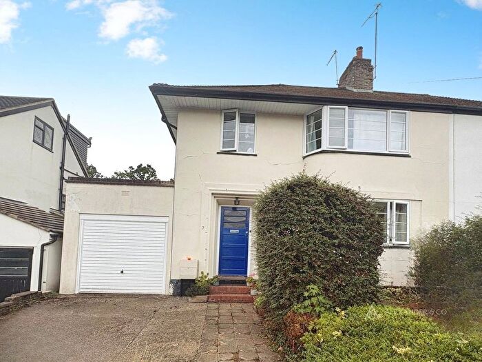 4 Bedroom Semi-Detached House To Rent In Cedar Road, Berkhamsted, HP4