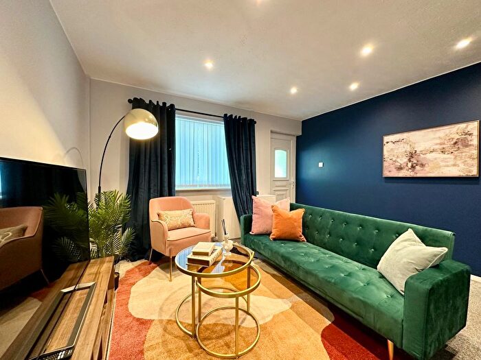 2 Bedroom End Of Terrace House To Rent In Manchester Road, Manchester, M27