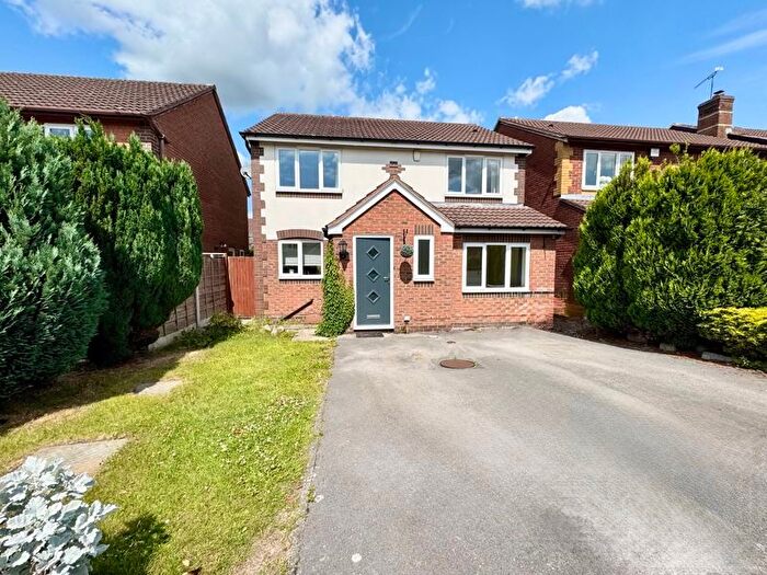 4 Bedroom Detached House To Rent In Chestnut Drive, Holmes Chapel, CW4