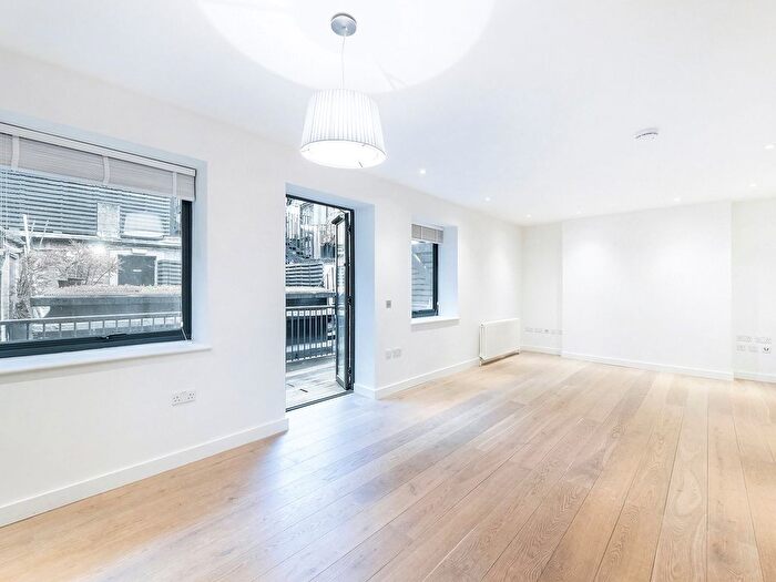 1 Bedroom Flat To Rent In Rupert Street, London, W1D