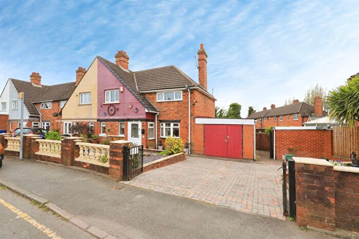 3 Bedroom End Terrace House For Sale In Southall Crescent, Bilston, WV14