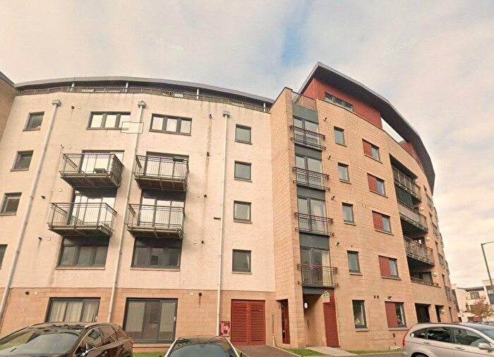 2 Bedroom Apartment For Sale In East Pilton Farm Crescent, Edinburgh, Scotland, EH5