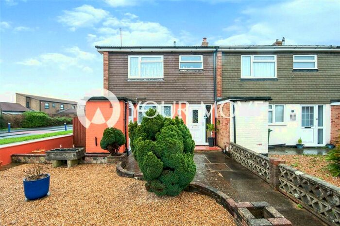 3 Bedroom End Of Terrace House To Rent In Vernon Close, Eastbourne, East Sussex, BN23