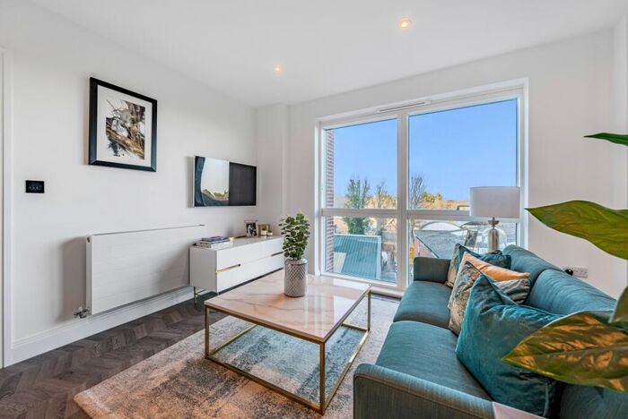 1 Bedroom Flat To Rent In Station Road Sidcup, DA15