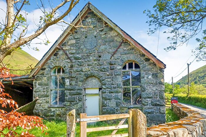 1 Bedroom Mobile/park Home For Sale In Dinas Mawddwy, Machynlleth, SY20