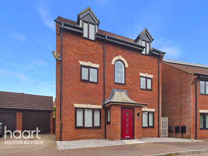 5 Bedroom Detached House For Sale In Rushfields Close, Milton Keynes, MK4