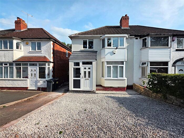 3 Bedroom Semi-Detached House To Rent In Cliff Rock Road, Rednal, Birmingham, B45