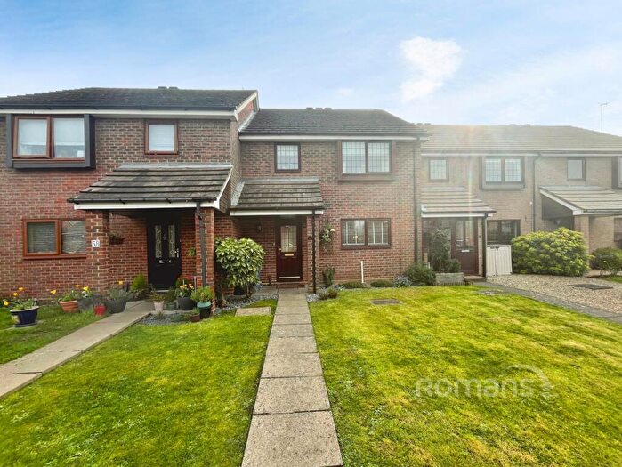 3 Bedroom Terraced House For Sale In Tithe Barn Drive, Maidenhead, Berkshire, SL6