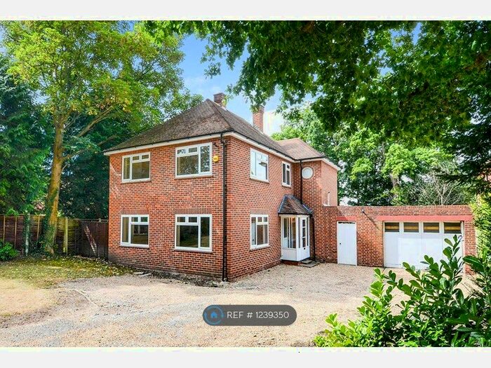 4 Bedroom Detached House To Rent In Hempstead Road, Watford, WD17