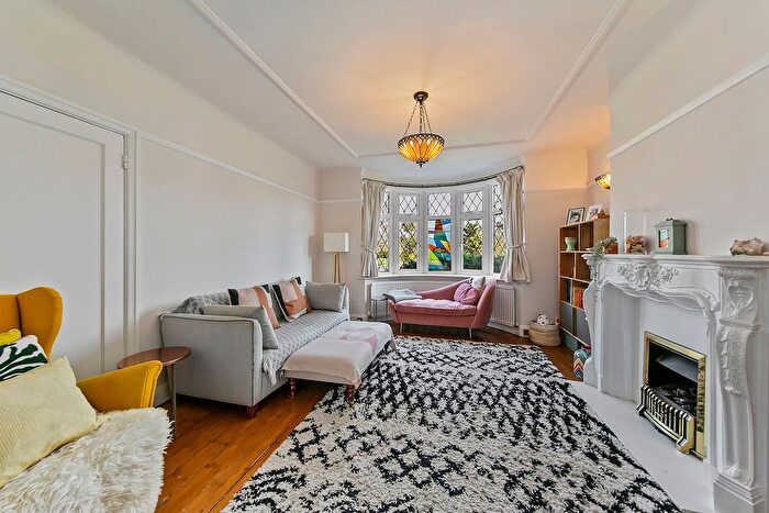 3 Bedroom Semi-detached House For Sale In Park Way, West Molesey, KT8