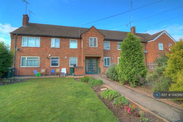 2 Bedroom Flat To Rent In Hipswell Highway, Coventry, CV2