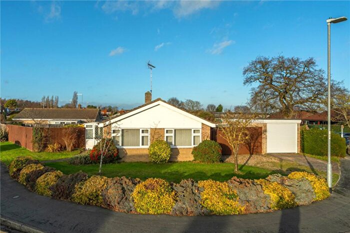 3 Bedroom Bungalow For Sale In Westbourne Park, Bourne, Lincolnshire, PE10
