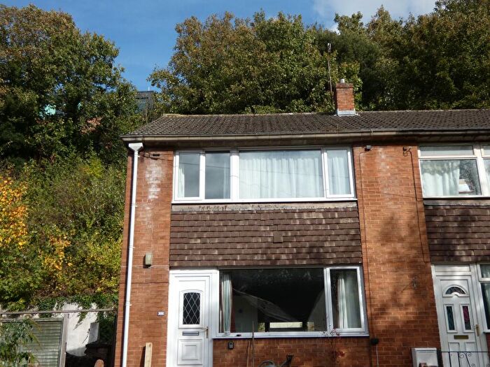 3 Bedroom Semi-Detached House To Rent In Bonhay Road, Exeter, EX4
