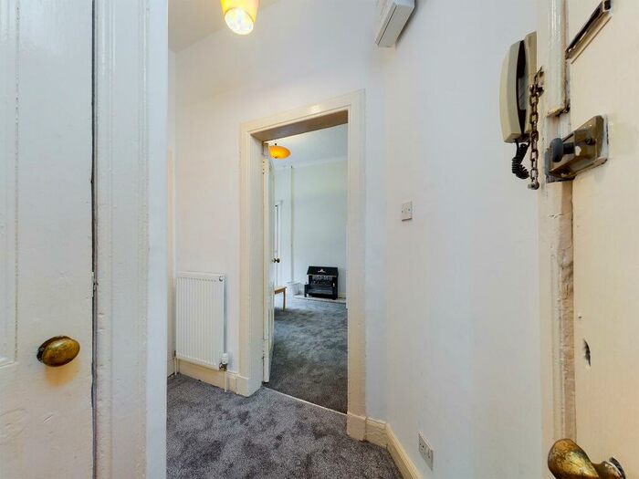 1 Bedroom Flat To Rent In Wardlaw Place, Gorgie, Edinburgh, EH11