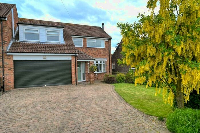 4 Bedroom End Of Terrace House For Sale In Low Coniscliffe, Darlington, DL2