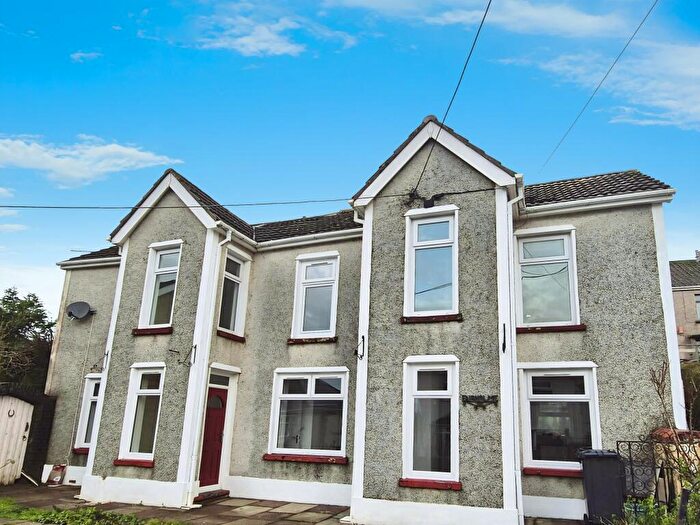 4 Bedroom Detached House To Rent In Bryngwyn Road, Ebbw Vale, NP23