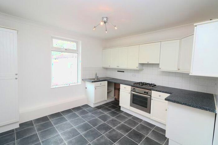 1 Bedroom Maisonette To Rent In Alexandra Road, Chatham, ME4
