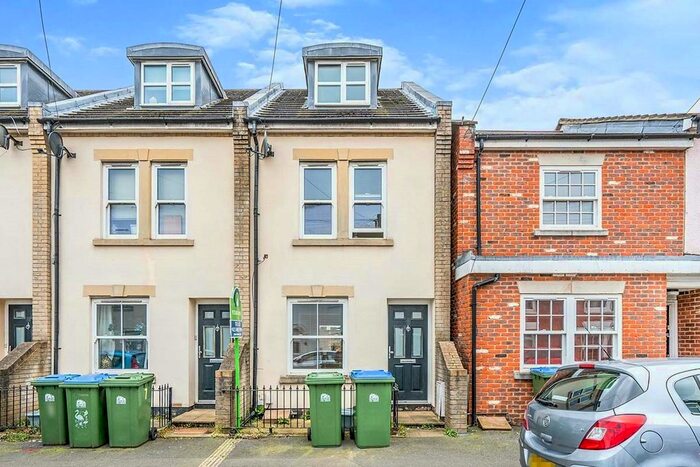 3 Bedroom Terraced House To Rent In Dover Street, Southampton, Hampshire, SO14