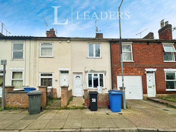 2 Bedroom Terraced House To Rent In Rendlesham Road, IP1