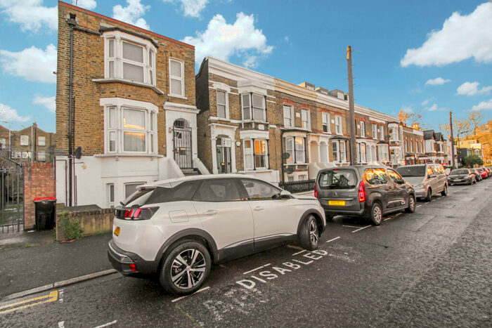 1 Bedroom Maisonette To Rent In Sewdley Street, Homerton, E5