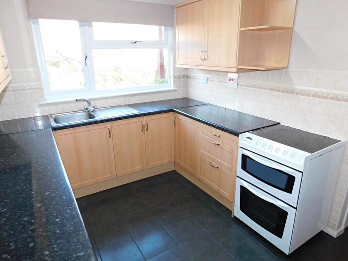 3 Bedroom End Of Terrace House To Rent In Ploverly, Peterborough, Cambridgeshire, PE4