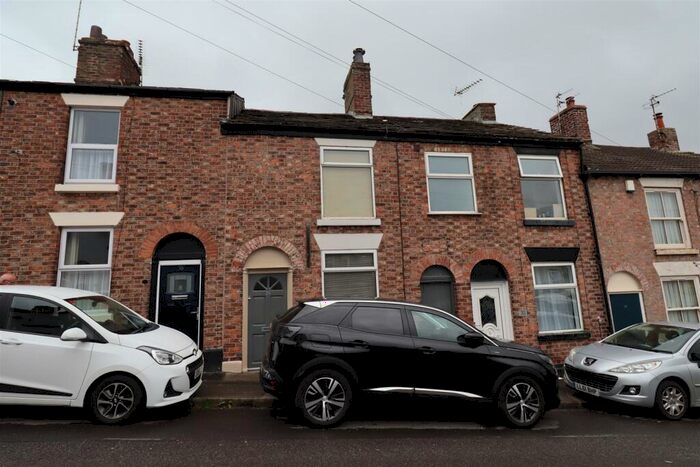 2 Bedroom House To Rent In Lansdowne Street, Macclesfield, Cheshire, SK10