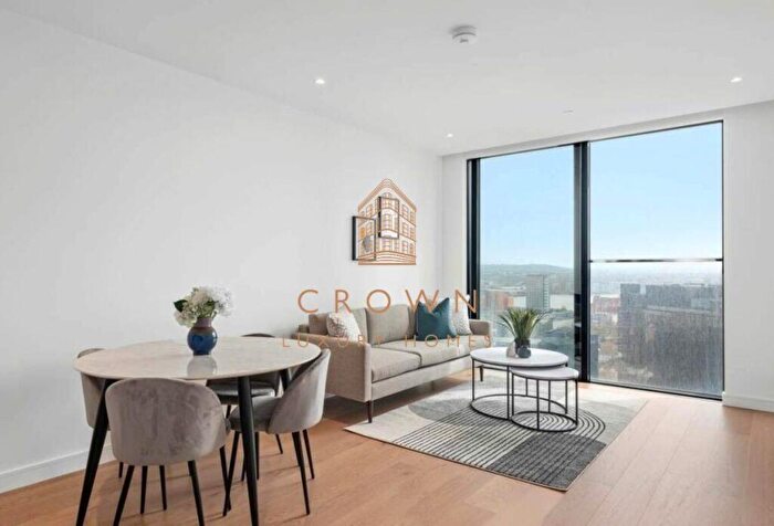 1 Bedroom Apartment To Rent In Hampton Tower - Th Floor, Canary Wharf, E14