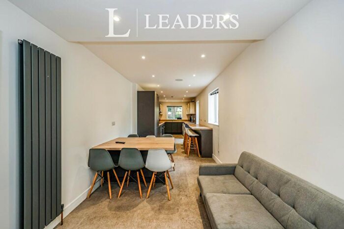 8 Bedroom Terraced House To Rent In Jessie Road, Southsea, PO4