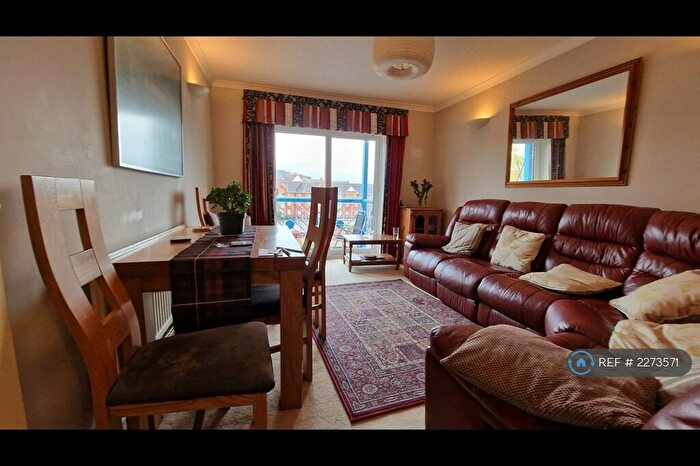 2 Bedroom Flat To Rent In Maritime Quarter, Swansea, SA1