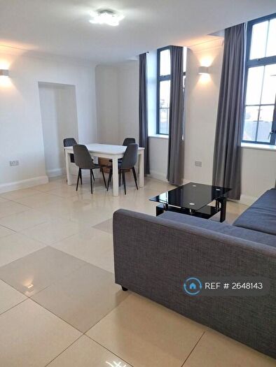 2 Bedroom Flat To Rent In Commercial Street, London, E1