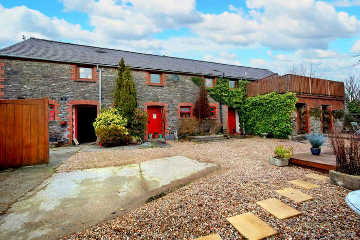 1 Bedroom Detached House For Sale In Capel Iwan, Newcastle Emlyn, SA38