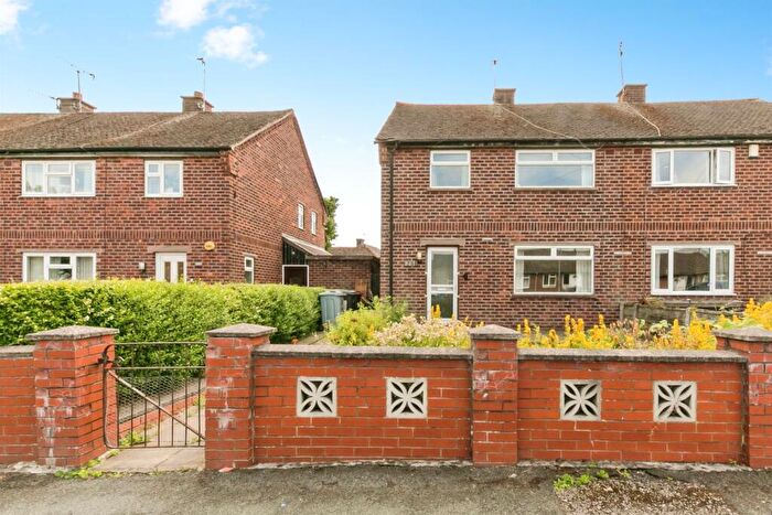 3 Bedroom Semi-Detached House For Sale In Queens Drive, Middlewich, CW10