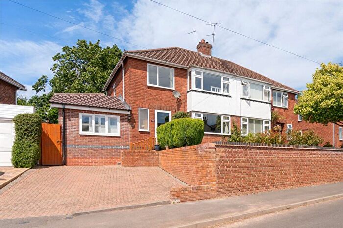4 Bedroom Semi-Detached House For Sale In Queen Street, Cubbington, Leamington Spa, Warwickshire, CV32