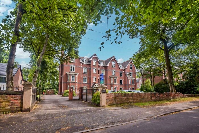 2 Bedroom Flat To Rent In Ellesmere Road, Eccles, Manchester, M30