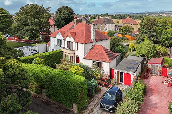 3 Bedroom Semi-detached House For Sale In Den Walk, Methil, Leven, Fife, KY8