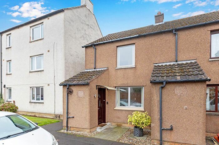 2 Bedroom End Of Terrace House For Sale In Stuart Park, Corstorphine, Edinburgh, EH12