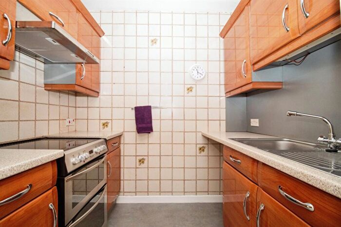 1 Bedroom Retirement Property For Sale In High West Street, Dorchester, DT1