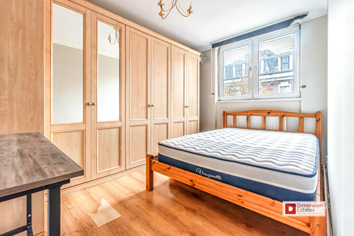 4 Bedroom Maisonette To Rent In Lagonier House, Ironmonger Row, London, EC1V