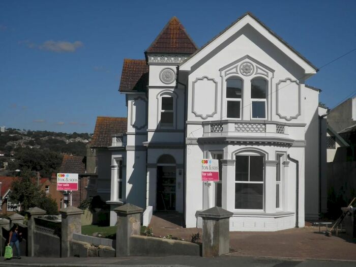 Studio To Rent In Elphinstone Road, Hastings, TN34