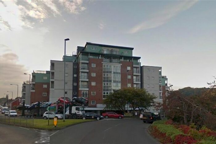 2 Bedroom Flat To Rent In Tower Court, London Road, Newcastle Under Lyme, Staffordshire, ST5