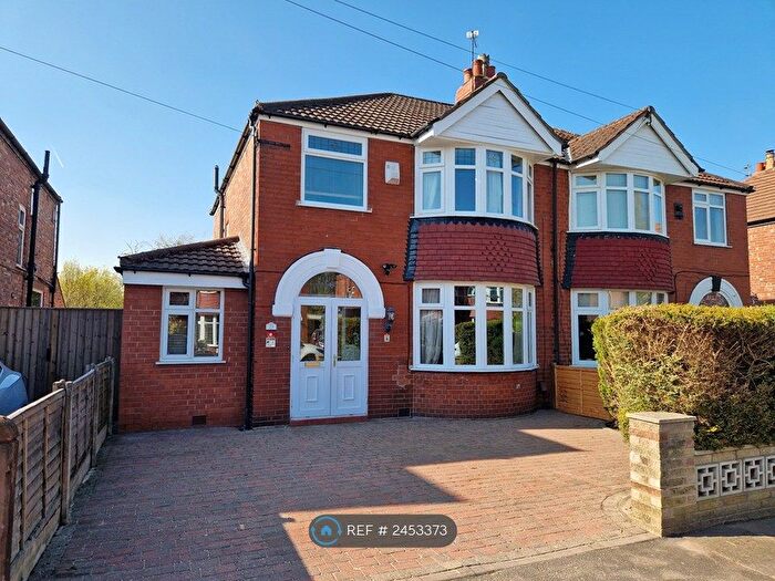3 Bedroom Semi-Detached House To Rent In Norley Drive, Sale, M33