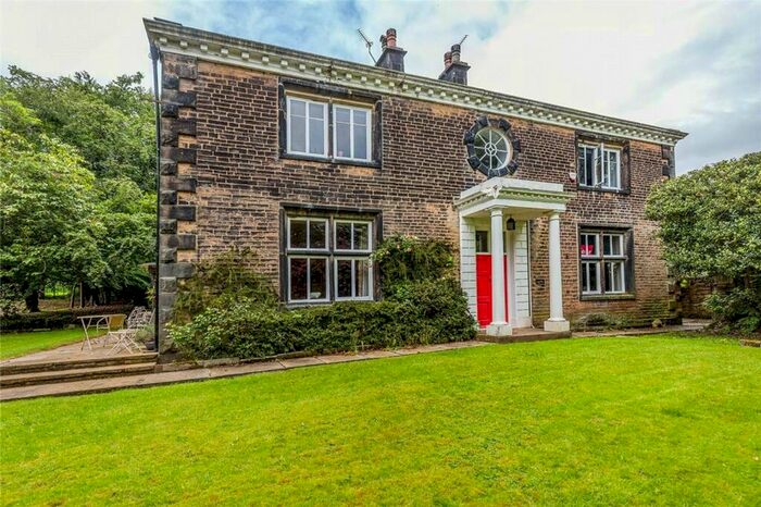 4 Bedroom Semi-Detached House To Rent In Dean Lane, Sowerby Bridge, HX6