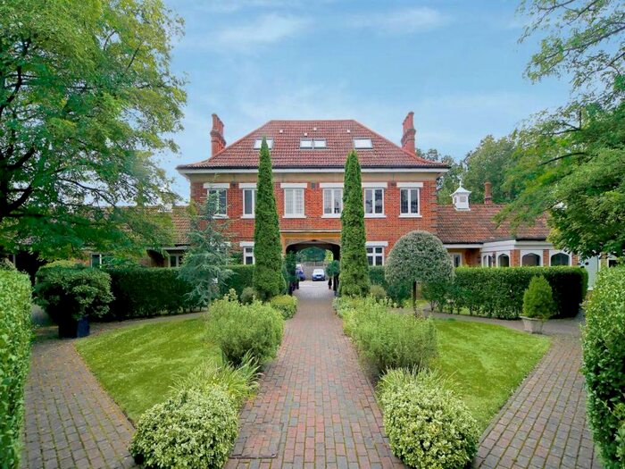 4 Bedroom Flat To Rent In Windsor Forest Court, Mill Ride, Ascot, SL5