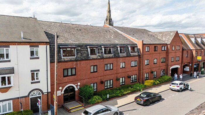 2 Bedroom Flat For Sale In Sarah Siddons House, Wade Street, Lichfield, WS13