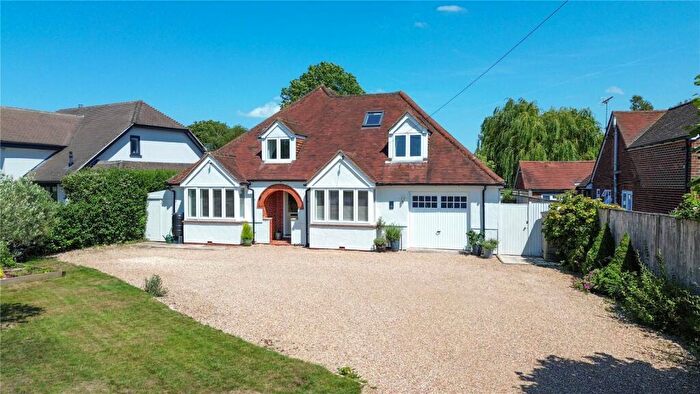5 Bedroom Detached House For Sale In Wokingham Road, Hurst, Reading, Berkshire, RG10