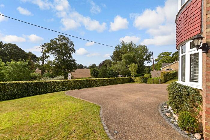 5 Bedroom Detached House For Sale In Easole Street, Nonington, Canterbury, Kent, CT15